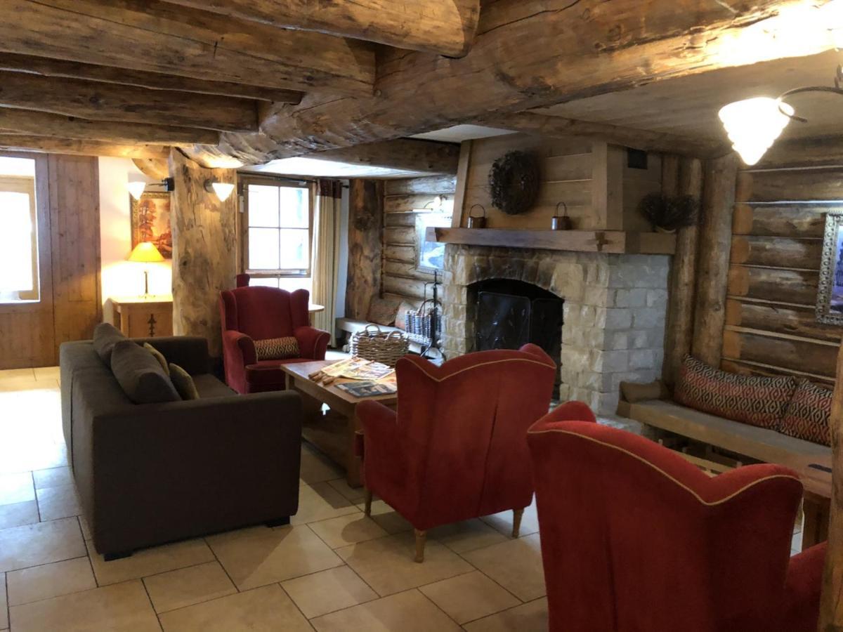 Arc1950 Auberge Jerome بور سان موريس المظهر الخارجي الصورة